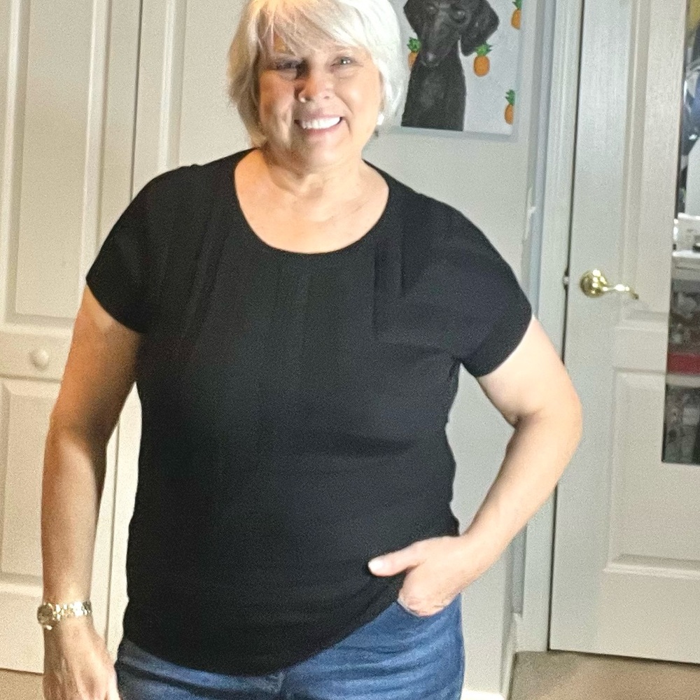 August Silk Elegant Black Knit Lightweight Top, size medium